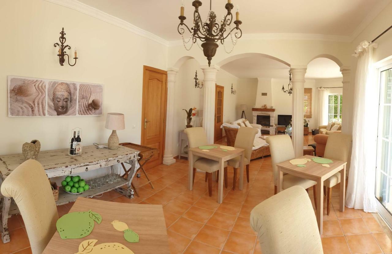 アルブフェイラ Casa Cereja 'Adults Only' Bed & Breakfast エクステリア 写真